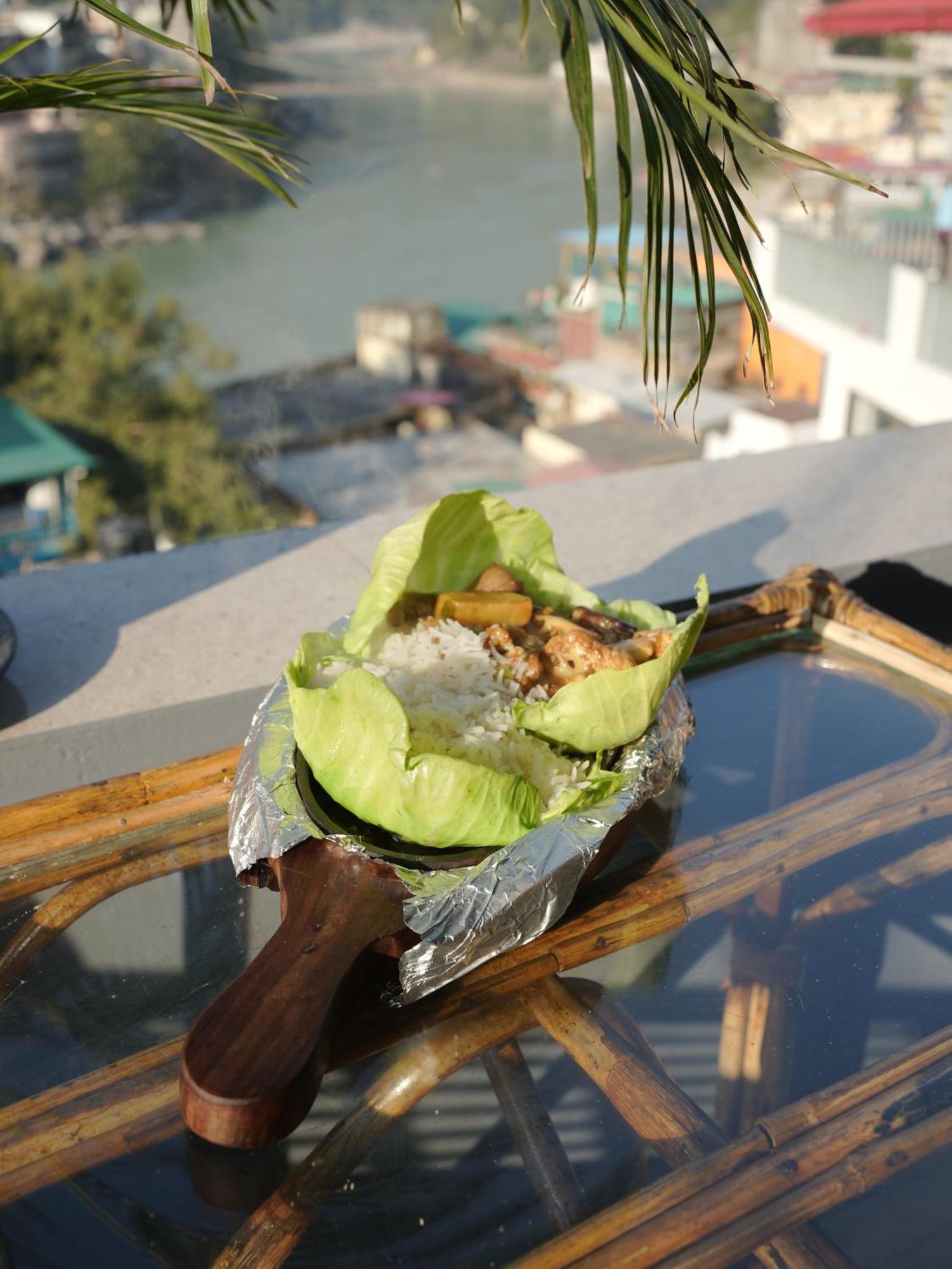 Hostel Skyard Rishikesh, Laxman Jhula Zewnętrze zdjęcie