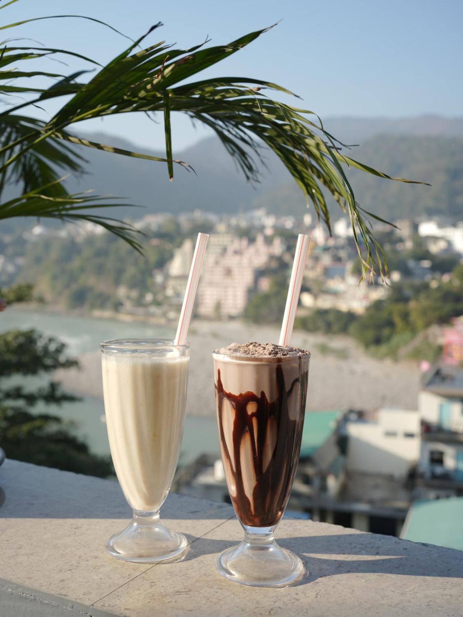 Hostel Skyard Rishikesh, Laxman Jhula Zewnętrze zdjęcie