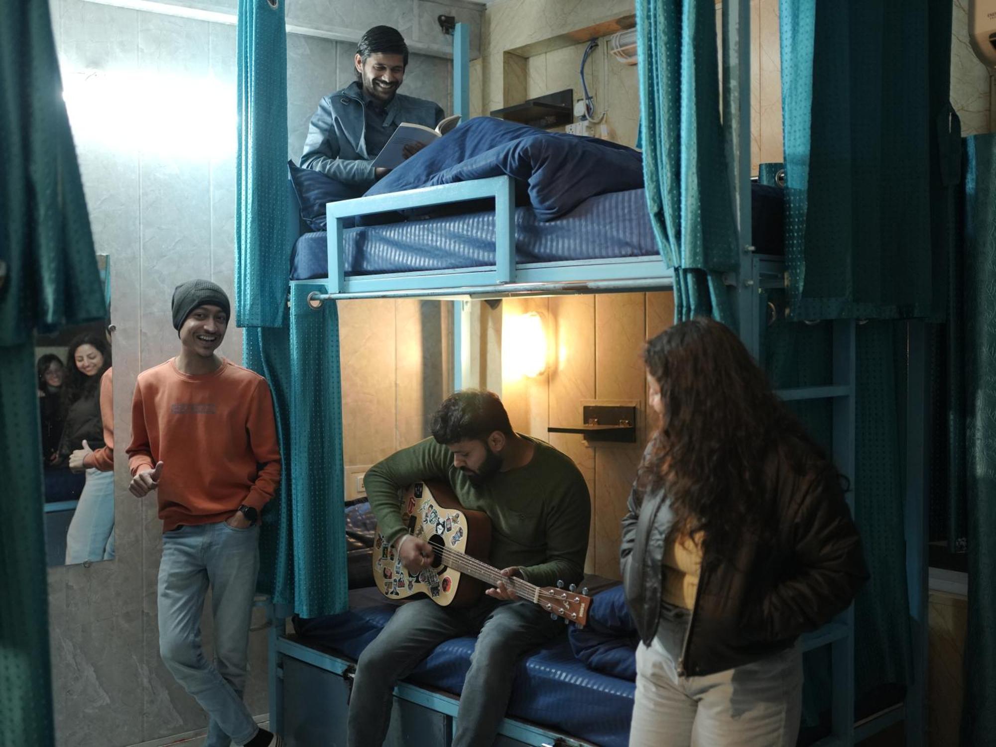 Hostel Skyard Rishikesh, Laxman Jhula Zewnętrze zdjęcie