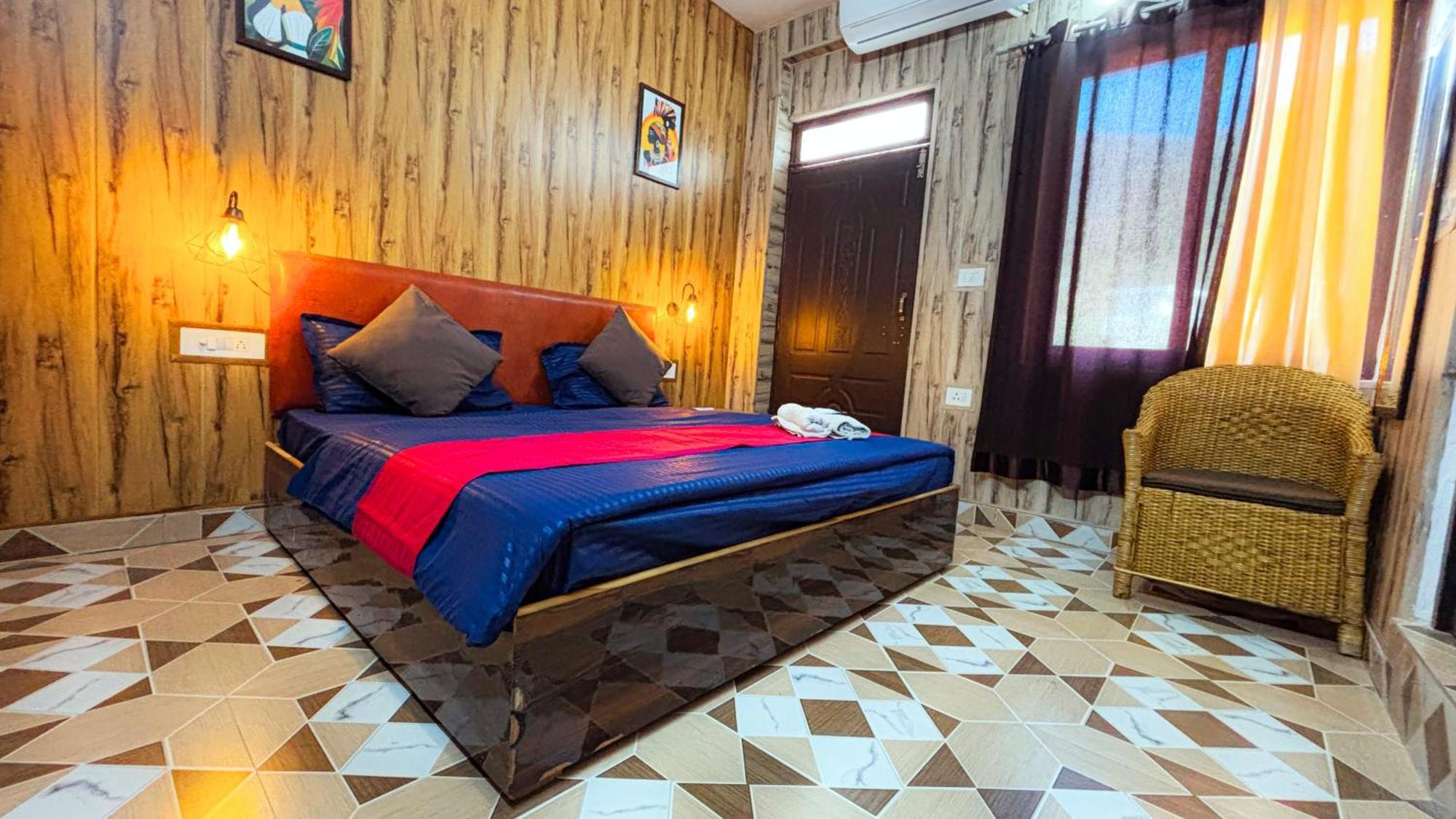 Hostel Skyard Rishikesh, Laxman Jhula Zewnętrze zdjęcie