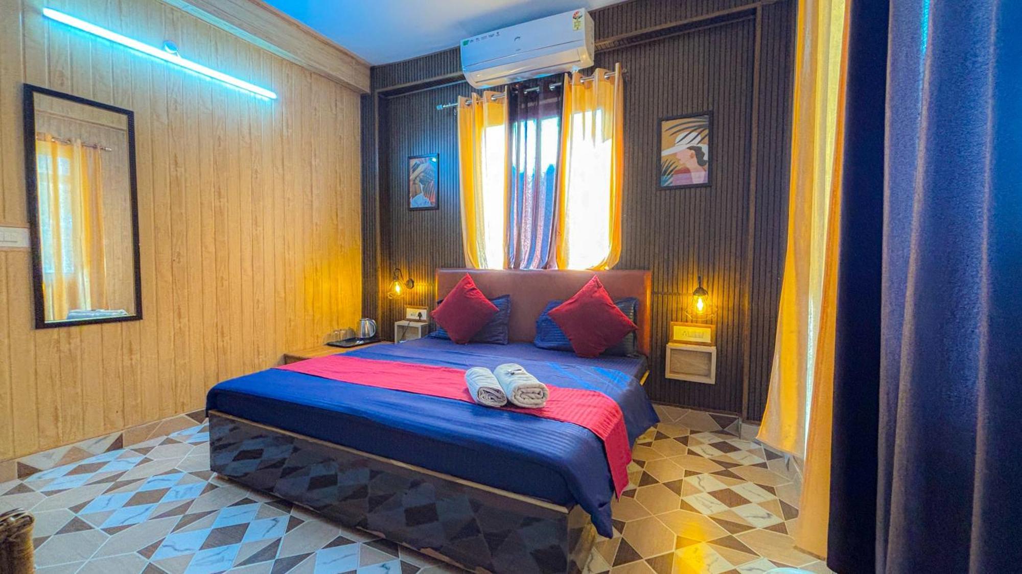 Hostel Skyard Rishikesh, Laxman Jhula Zewnętrze zdjęcie